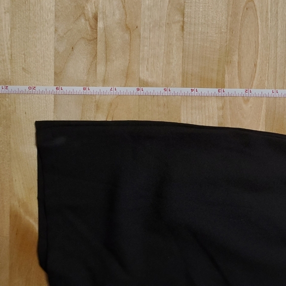 Sleek black romper - Picture 3 of 7